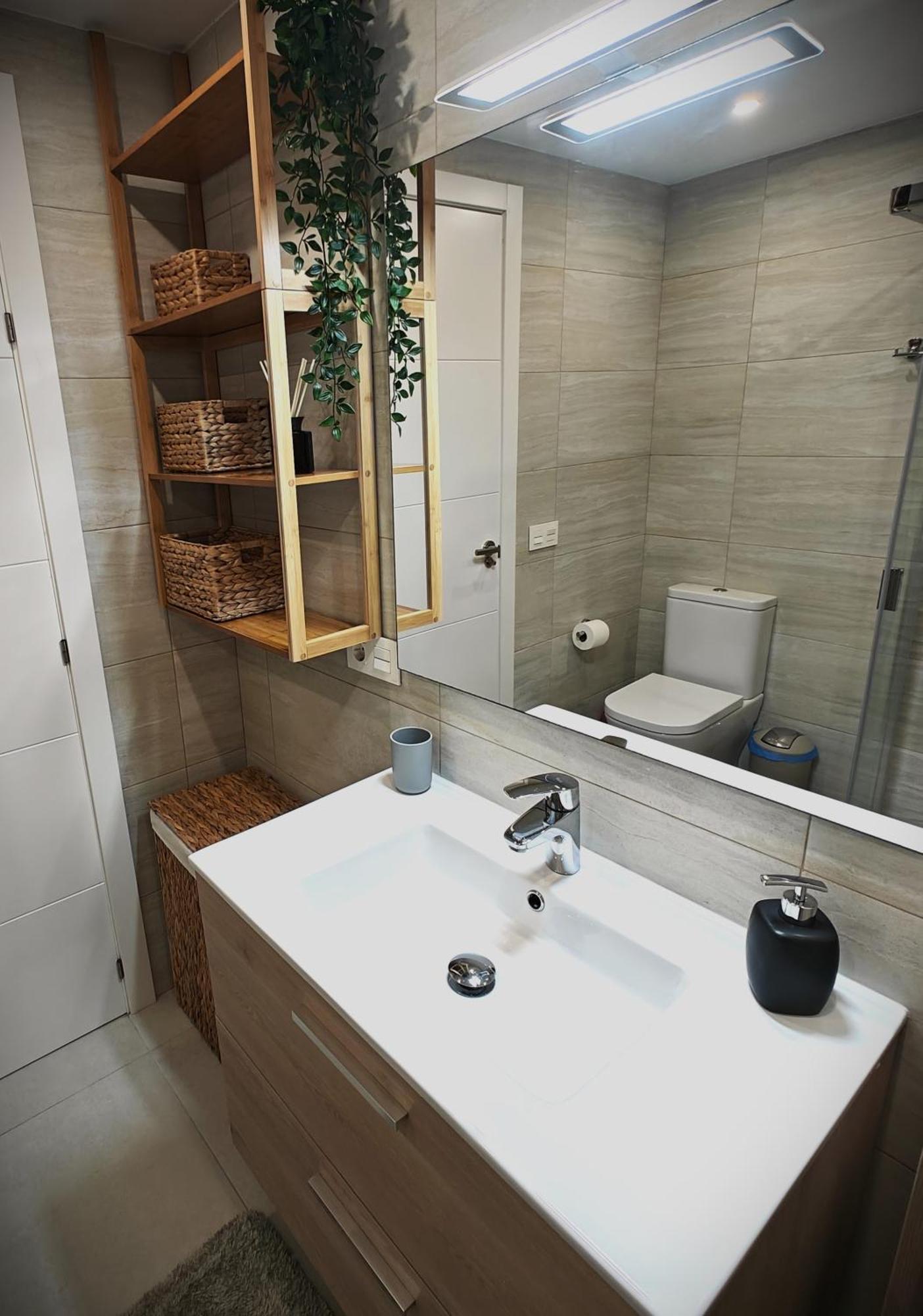 Sun Apartment - 3 Bedrooms, Priv Parking, Pool, Ac, Tv Channels, Fibre Net Los Cristianos  Exterior photo