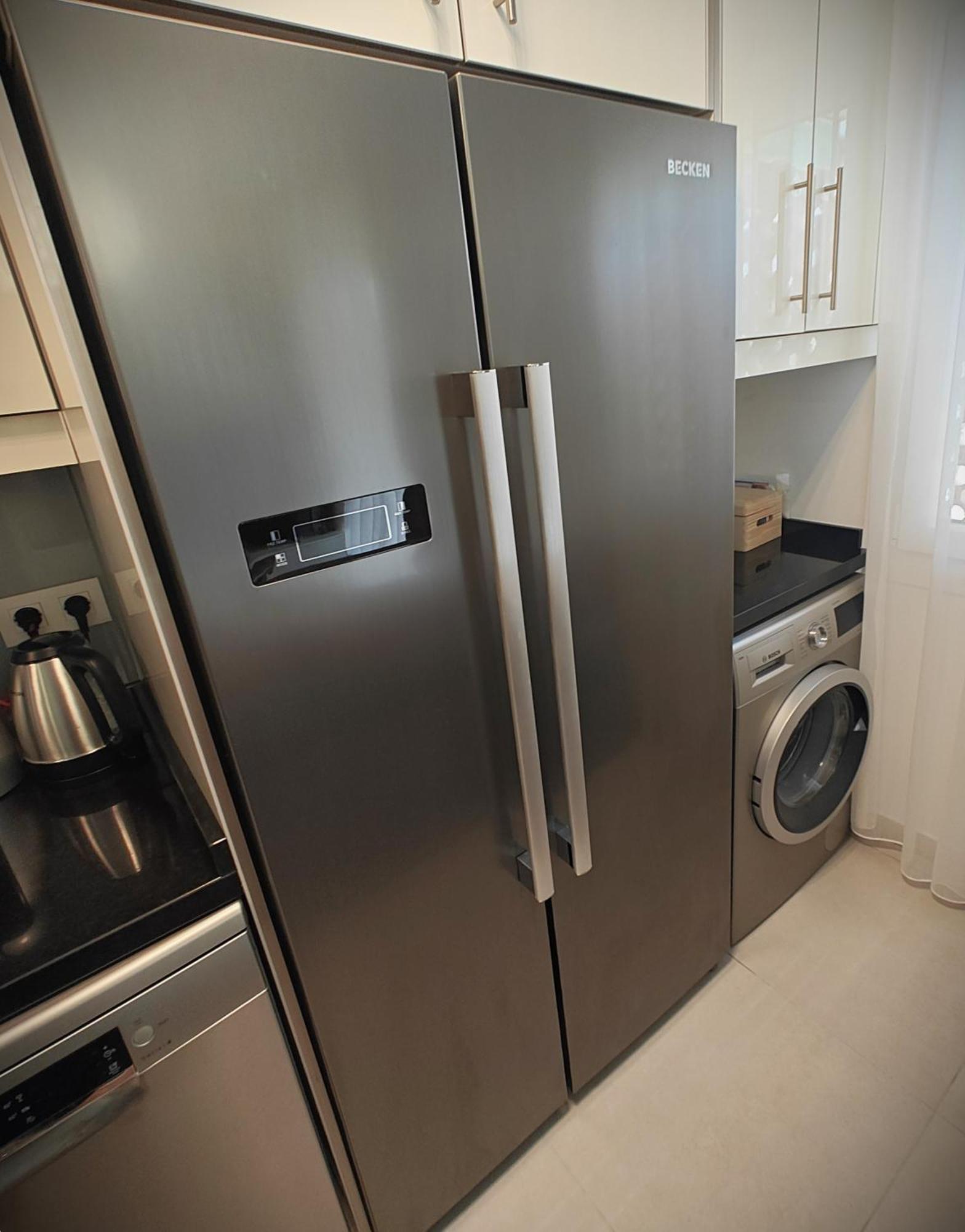Sun Apartment - 3 Bedrooms, Priv Parking, Pool, Ac, Tv Channels, Fibre Net Los Cristianos  Exterior photo