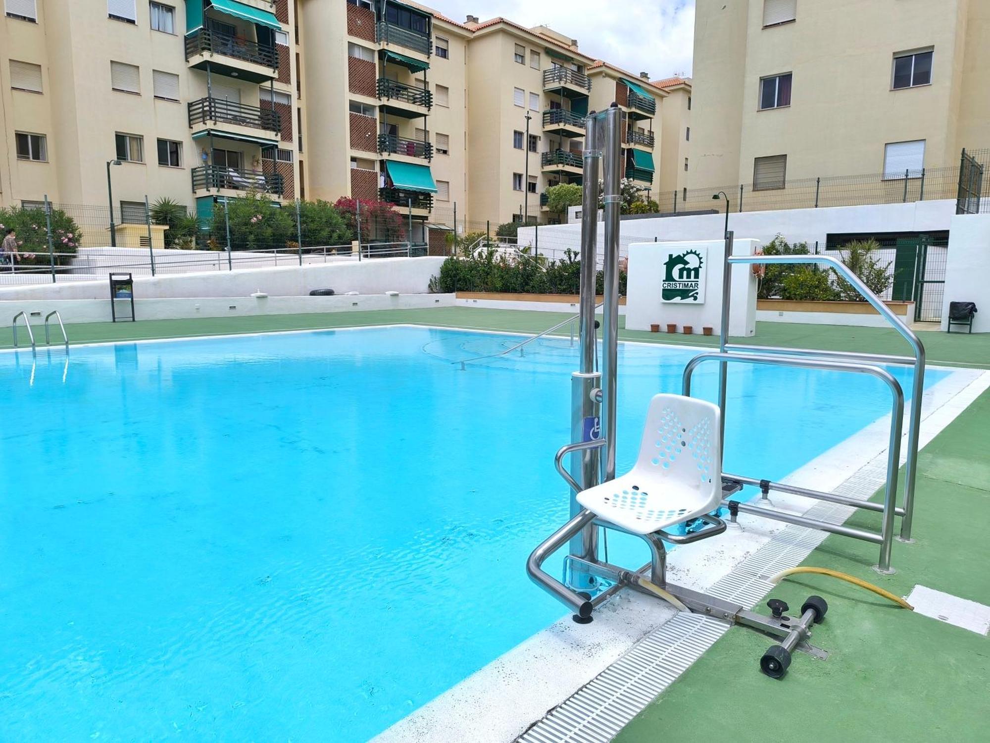 Sun Apartment - 3 Bedrooms, Priv Parking, Pool, Ac, Tv Channels, Fibre Net Los Cristianos  Exterior photo